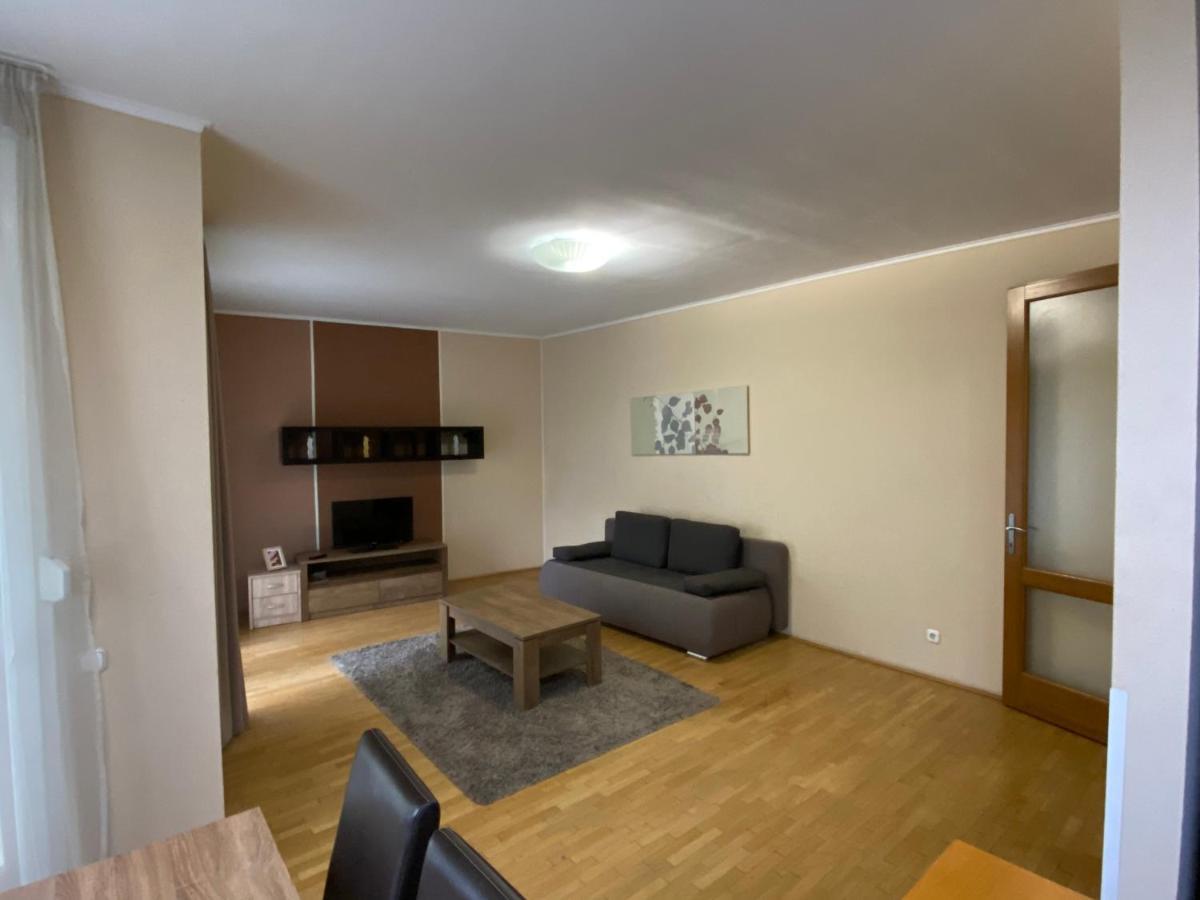 Gozsdu Apartment - Eszterhaz Budapest Esterno foto