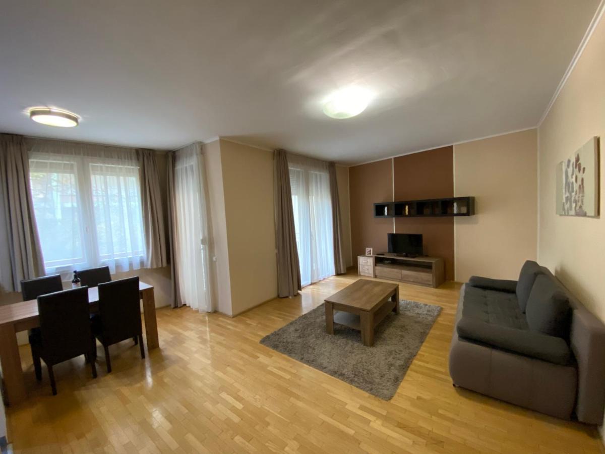 Gozsdu Apartment - Eszterhaz Budapest Esterno foto